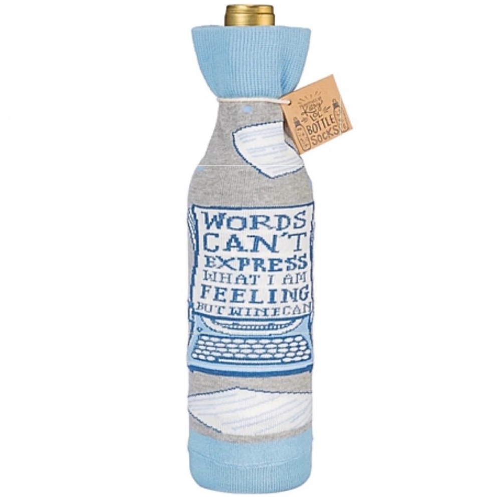 NWT “WORDS CAN’T EXPRESS…BUT WINE CAN” 🍷 Typewriter Bottle Sock
